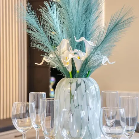 Terracotta Votre F2 Renove Avec Ascenseur Proche Cathedrale Apartment *